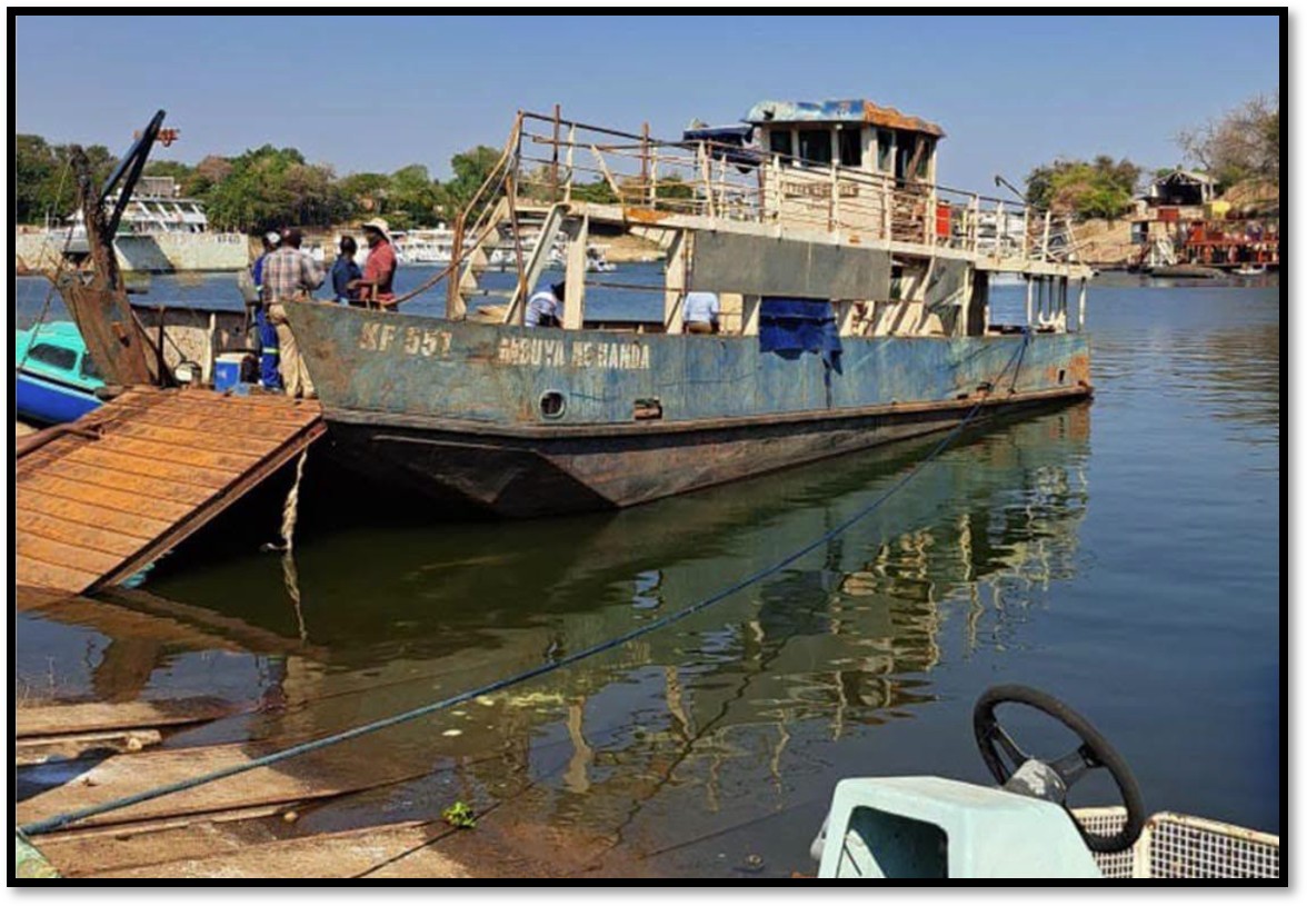 Overloaded Mbuya Nehanda ferry capsizes on Lake Kariba photograph